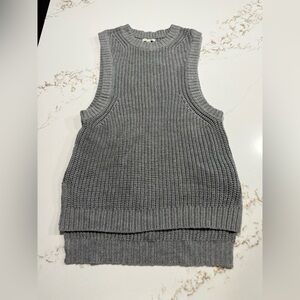 Silence + Noise Gray Sleeveless Knit Sweater